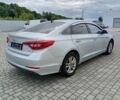 Сірий Хендай Соната, об'ємом двигуна 2 л та пробігом 377 тис. км за 9900 $, фото 2 на Automoto.ua