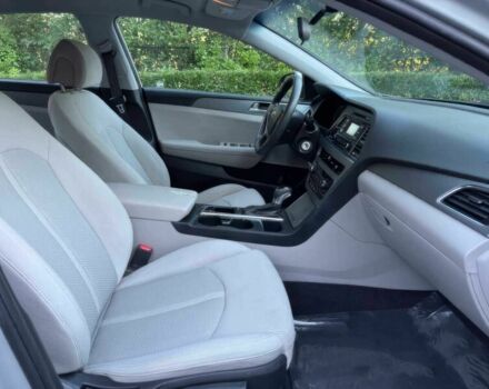 Хендай Соната 2017 в Житомире на Automoto.ua Серый Хендай Соната, объемом двигателя 2.4 л и пробегом 63 тыс. км за 10000 $, фото 9 на Automoto.ua