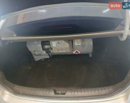 Серый Хендай Соната, объемом двигателя 2 л и пробегом 374 тыс. км за 9300 $, фото 17 на Automoto.ua