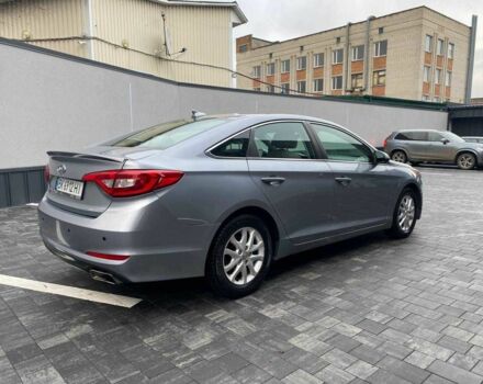 Серый Хендай Соната, объемом двигателя 2.4 л и пробегом 177 тыс. км за 10950 $, фото 5 на Automoto.ua