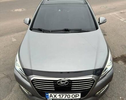 Серый Хендай Соната, объемом двигателя 2 л и пробегом 135 тыс. км за 14950 $, фото 5 на Automoto.ua