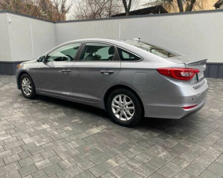 Серый Хендай Соната, объемом двигателя 2.4 л и пробегом 177 тыс. км за 10950 $, фото 1 на Automoto.ua