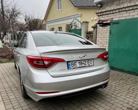 Сірий Хендай Соната, об'ємом двигуна 2.4 л та пробігом 124 тис. км за 12499 $, фото 2 на Automoto.ua