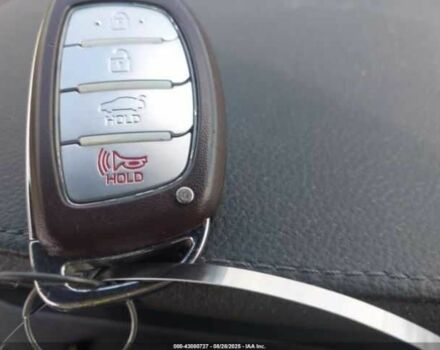 Сірий Хендай Соната, об'ємом двигуна 2.4 л та пробігом 104 тис. км за 2500 $, фото 11 на Automoto.ua