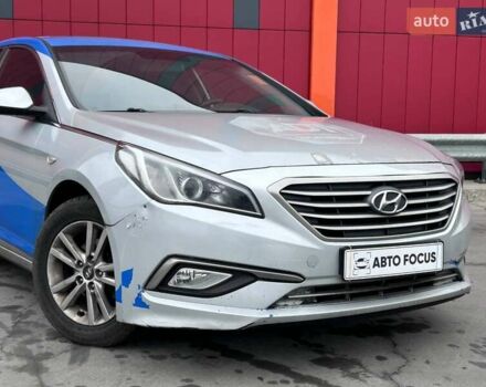 Серый Хендай Соната, объемом двигателя 2 л и пробегом 328 тыс. км за 7290 $, фото 1 на Automoto.ua