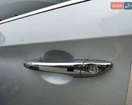 Сірий Хендай Соната, об'ємом двигуна 2 л та пробігом 140 тис. км за 14300 $, фото 34 на Automoto.ua