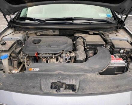 Серый Хендай Соната, объемом двигателя 2.4 л и пробегом 177 тыс. км за 10950 $, фото 18 на Automoto.ua