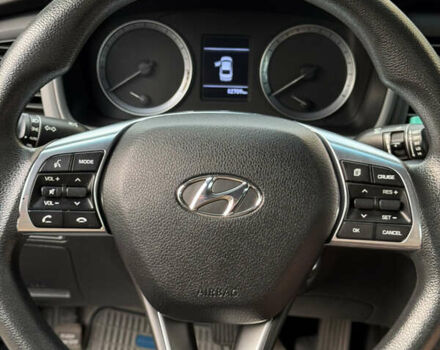 Серый Хендай Соната, объемом двигателя 2.4 л и пробегом 82 тыс. км за 17000 $, фото 25 на Automoto.ua