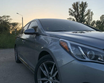 Серый Хендай Соната, объемом двигателя 2 л и пробегом 154 тыс. км за 11200 $, фото 7 на Automoto.ua