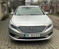Сірий Хендай Соната, об'ємом двигуна 2.4 л та пробігом 124 тис. км за 12499 $, фото 1 на Automoto.ua