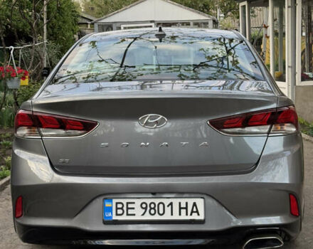 Серый Хендай Соната, объемом двигателя 2.4 л и пробегом 82 тыс. км за 17000 $, фото 19 на Automoto.ua