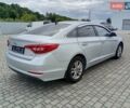 Сірий Хендай Соната, об'ємом двигуна 2 л та пробігом 377 тис. км за 9900 $, фото 5 на Automoto.ua