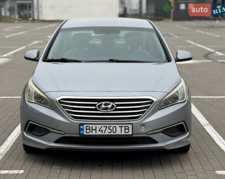 Сірий Хендай Соната, об'ємом двигуна 2.4 л та пробігом 167 тис. км за 8900 $, фото 6 на Automoto.ua