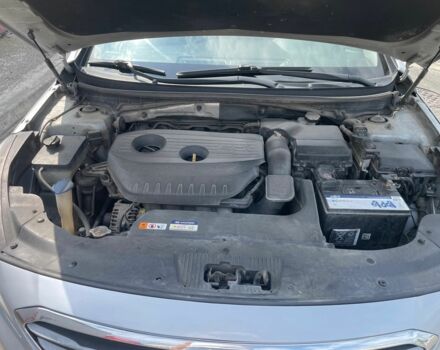 Серый Хендай Соната, объемом двигателя 2 л и пробегом 360 тыс. км за 8450 $, фото 6 на Automoto.ua