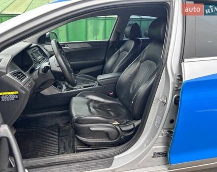 Серый Хендай Соната, объемом двигателя 2 л и пробегом 328 тыс. км за 7290 $, фото 8 на Automoto.ua