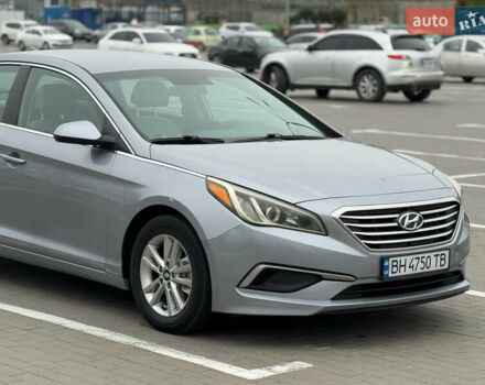 Сірий Хендай Соната, об'ємом двигуна 2.4 л та пробігом 167 тис. км за 8900 $, фото 17 на Automoto.ua