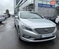 Серый Хендай Соната, объемом двигателя 2 л и пробегом 397 тыс. км за 9990 $, фото 1 на Automoto.ua