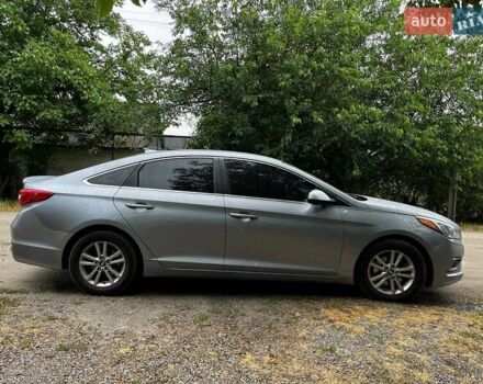 Серый Хендай Соната, объемом двигателя 2.36 л и пробегом 110 тыс. км за 10500 $, фото 1 на Automoto.ua