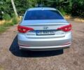 Серый Хендай Соната, объемом двигателя 2 л и пробегом 157 тыс. км за 11200 $, фото 5 на Automoto.ua