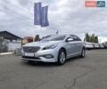 Сірий Хендай Соната, об'ємом двигуна 2 л та пробігом 380 тис. км за 10790 $, фото 1 на Automoto.ua