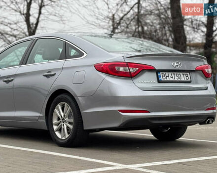 Сірий Хендай Соната, об'ємом двигуна 2.4 л та пробігом 167 тис. км за 8900 $, фото 10 на Automoto.ua