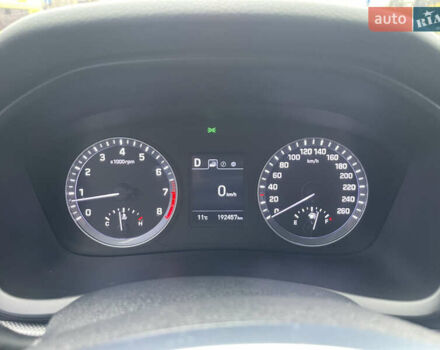 Серый Хендай Соната, объемом двигателя 2 л и пробегом 192 тыс. км за 12900 $, фото 60 на Automoto.ua