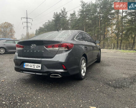 Серый Хендай Соната, объемом двигателя 2 л и пробегом 192 тыс. км за 12900 $, фото 17 на Automoto.ua