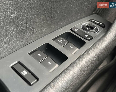 Серый Хендай Соната, объемом двигателя 2 л и пробегом 165 тыс. км за 12900 $, фото 37 на Automoto.ua