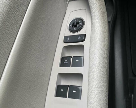 Серый Хендай Соната, объемом двигателя 2.4 л и пробегом 75 тыс. км за 13700 $, фото 19 на Automoto.ua