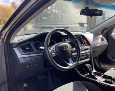 Серый Хендай Соната, объемом двигателя 2.4 л и пробегом 61 тыс. км за 7600 $, фото 7 на Automoto.ua