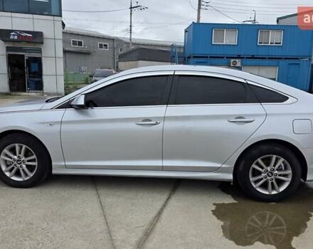 Серый Хендай Соната, объемом двигателя 2 л и пробегом 398 тыс. км за 11490 $, фото 6 на Automoto.ua