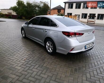 Серый Хендай Соната, объемом двигателя 2.36 л и пробегом 90 тыс. км за 12600 $, фото 9 на Automoto.ua