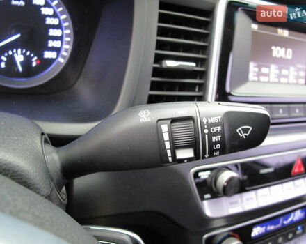 Сірий Хендай Соната, об'ємом двигуна 0 л та пробігом 256 тис. км за 13999 $, фото 61 на Automoto.ua