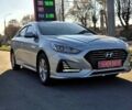 Серый Хендай Соната, объемом двигателя 2 л и пробегом 181 тыс. км за 14000 $, фото 1 на Automoto.ua
