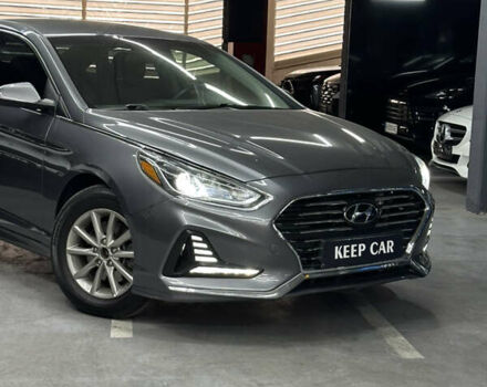 Сірий Хендай Соната, об'ємом двигуна 2.36 л та пробігом 109 тис. км за 12999 $, фото 10 на Automoto.ua