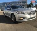 Серый Хендай Соната, объемом двигателя 0 л и пробегом 265 тыс. км за 11490 $, фото 1 на Automoto.ua