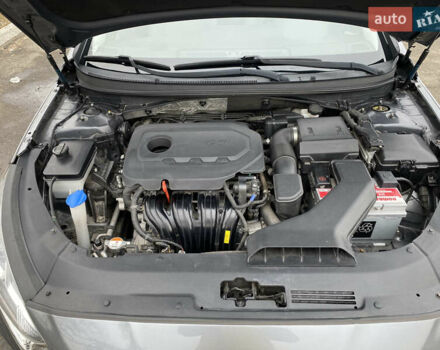 Серый Хендай Соната, объемом двигателя 2.4 л и пробегом 75 тыс. км за 13700 $, фото 25 на Automoto.ua