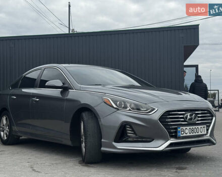 Серый Хендай Соната, объемом двигателя 2.4 л и пробегом 133 тыс. км за 13850 $, фото 14 на Automoto.ua