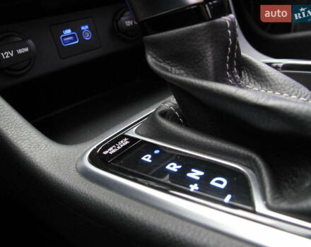 Сірий Хендай Соната, об'ємом двигуна 0 л та пробігом 256 тис. км за 13999 $, фото 73 на Automoto.ua