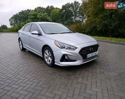 Серый Хендай Соната, объемом двигателя 2.36 л и пробегом 90 тыс. км за 12600 $, фото 12 на Automoto.ua