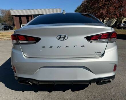 Сірий Хендай Соната, об'ємом двигуна 2.4 л та пробігом 37 тис. км за 8500 $, фото 4 на Automoto.ua