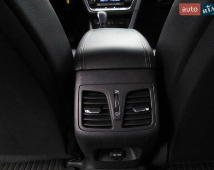 Сірий Хендай Соната, об'ємом двигуна 0 л та пробігом 256 тис. км за 13999 $, фото 26 на Automoto.ua