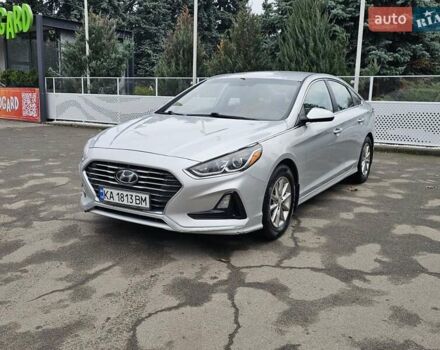 Сірий Хендай Соната, об'ємом двигуна 2.36 л та пробігом 130 тис. км за 9600 $, фото 11 на Automoto.ua