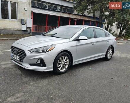 Серый Хендай Соната, объемом двигателя 2.36 л и пробегом 130 тыс. км за 9900 $, фото 11 на Automoto.ua