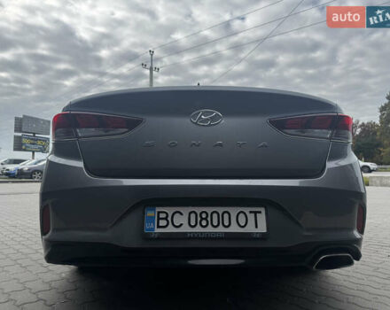 Серый Хендай Соната, объемом двигателя 2.4 л и пробегом 133 тыс. км за 13850 $, фото 6 на Automoto.ua