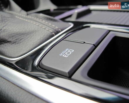 Сірий Хендай Соната, об'ємом двигуна 0 л та пробігом 256 тис. км за 13999 $, фото 74 на Automoto.ua