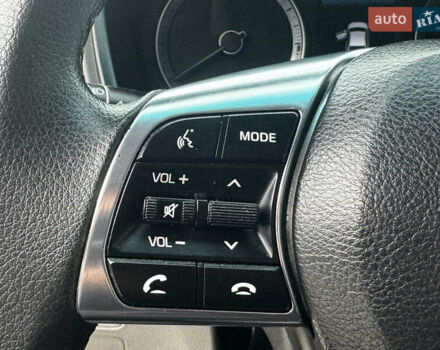 Серый Хендай Соната, объемом двигателя 2.4 л и пробегом 133 тыс. км за 13850 $, фото 23 на Automoto.ua