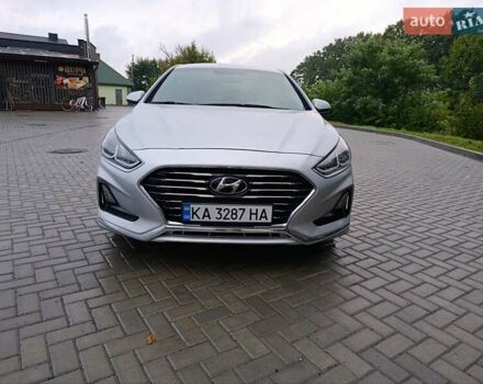 Серый Хендай Соната, объемом двигателя 2.36 л и пробегом 90 тыс. км за 12600 $, фото 10 на Automoto.ua