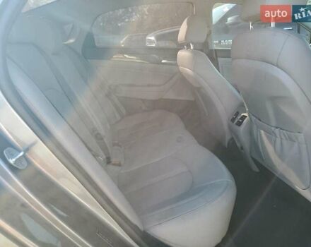 Серый Хендай Соната, объемом двигателя 2.4 л и пробегом 91 тыс. км за 2600 $, фото 10 на Automoto.ua