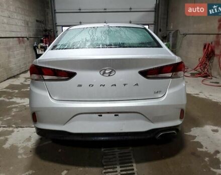 Серый Хендай Соната, объемом двигателя 2.4 л и пробегом 109 тыс. км за 2450 $, фото 5 на Automoto.ua
